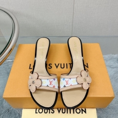 Louis Vuitton Slippers